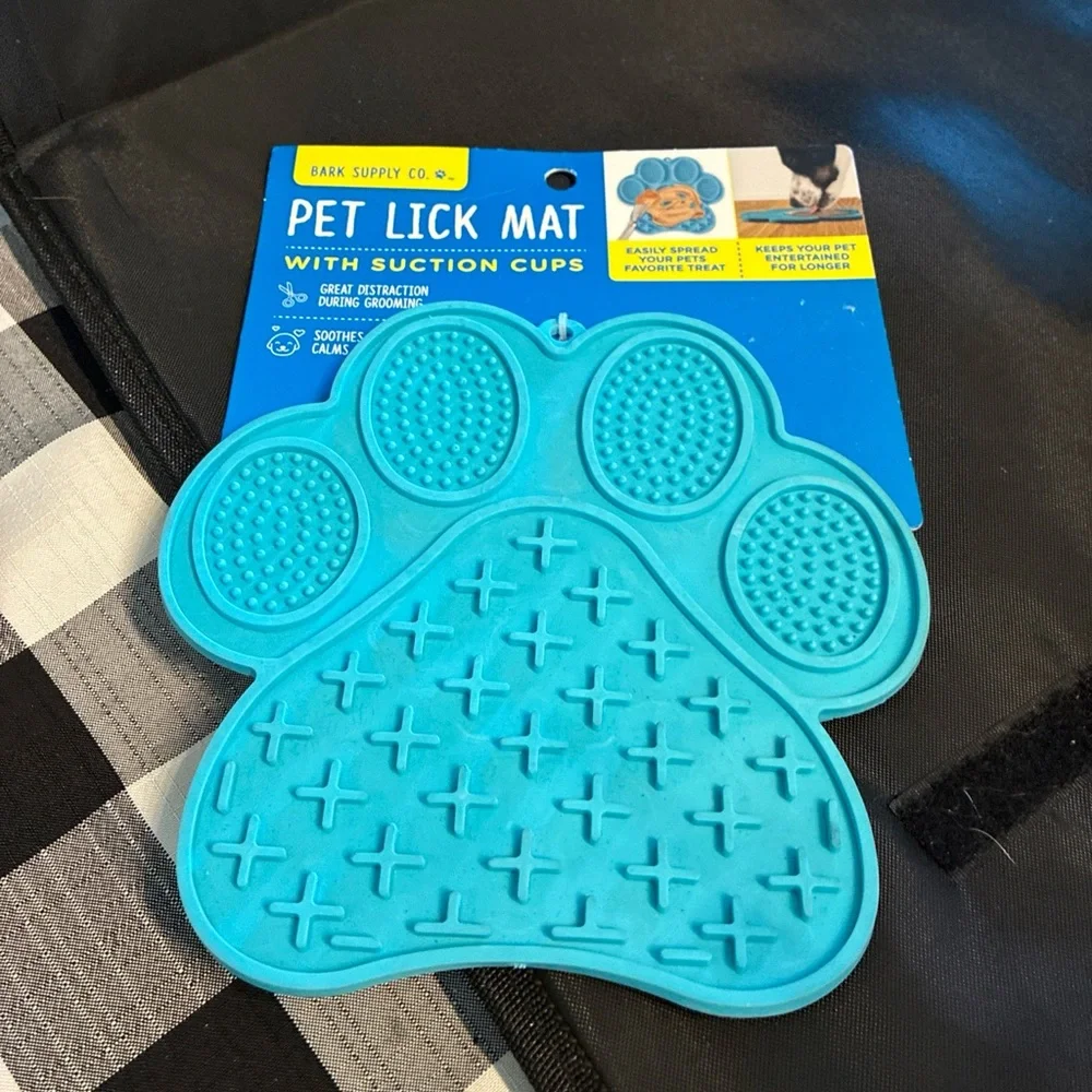 Bark Supply Co. Blue Pet Lick Mat